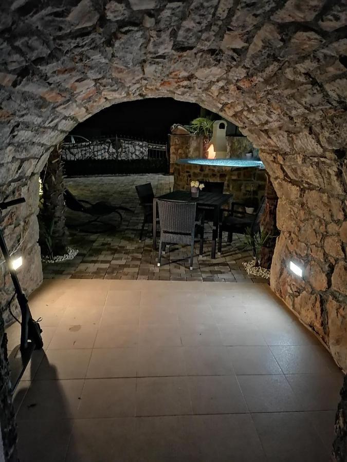 Apartman Brajutovci 26 Kornic Exterior photo